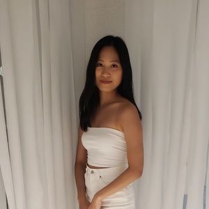 Meet your Posher, Chloe